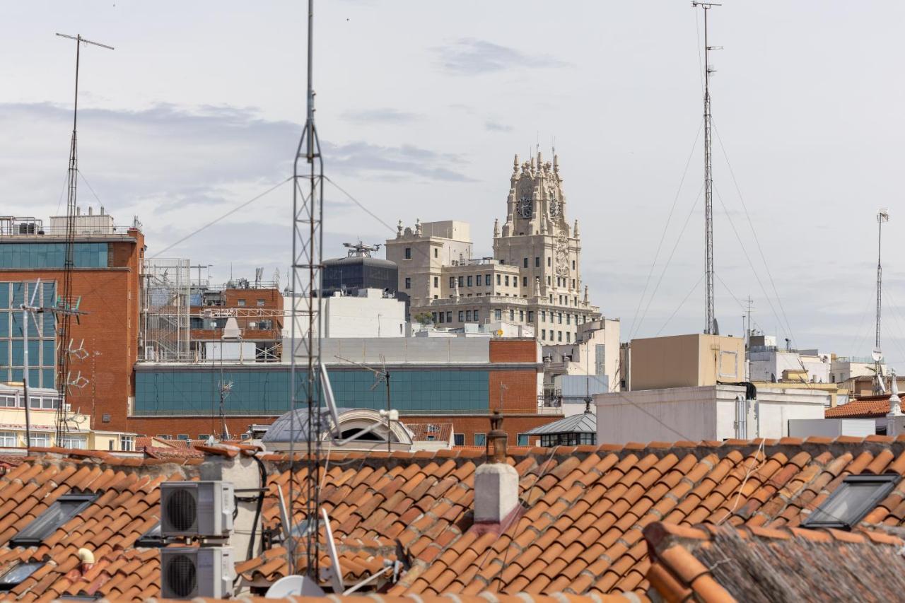 Oriente Suites Madrid Exteriör bild